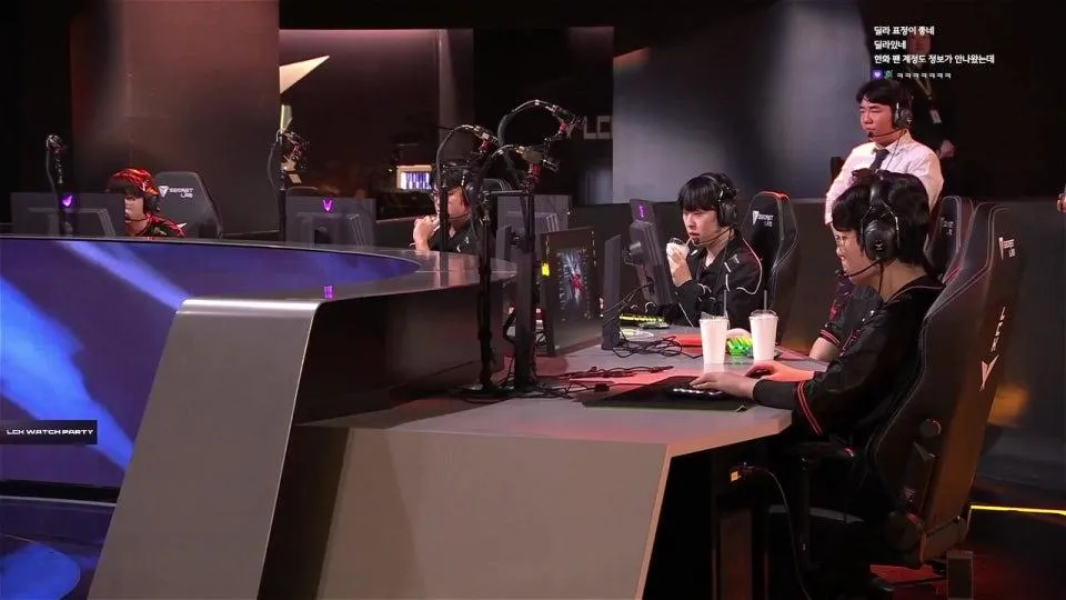 울챔스 / BFX vs HLE - DK vs BRO #LCKWatchParty