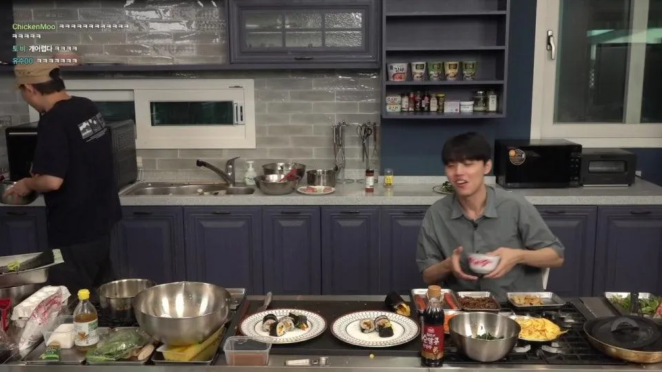 소우릎의 추억의 김밥 재구성